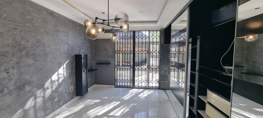 3 Bedroom Property for Sale in Vincent Eastern Cape